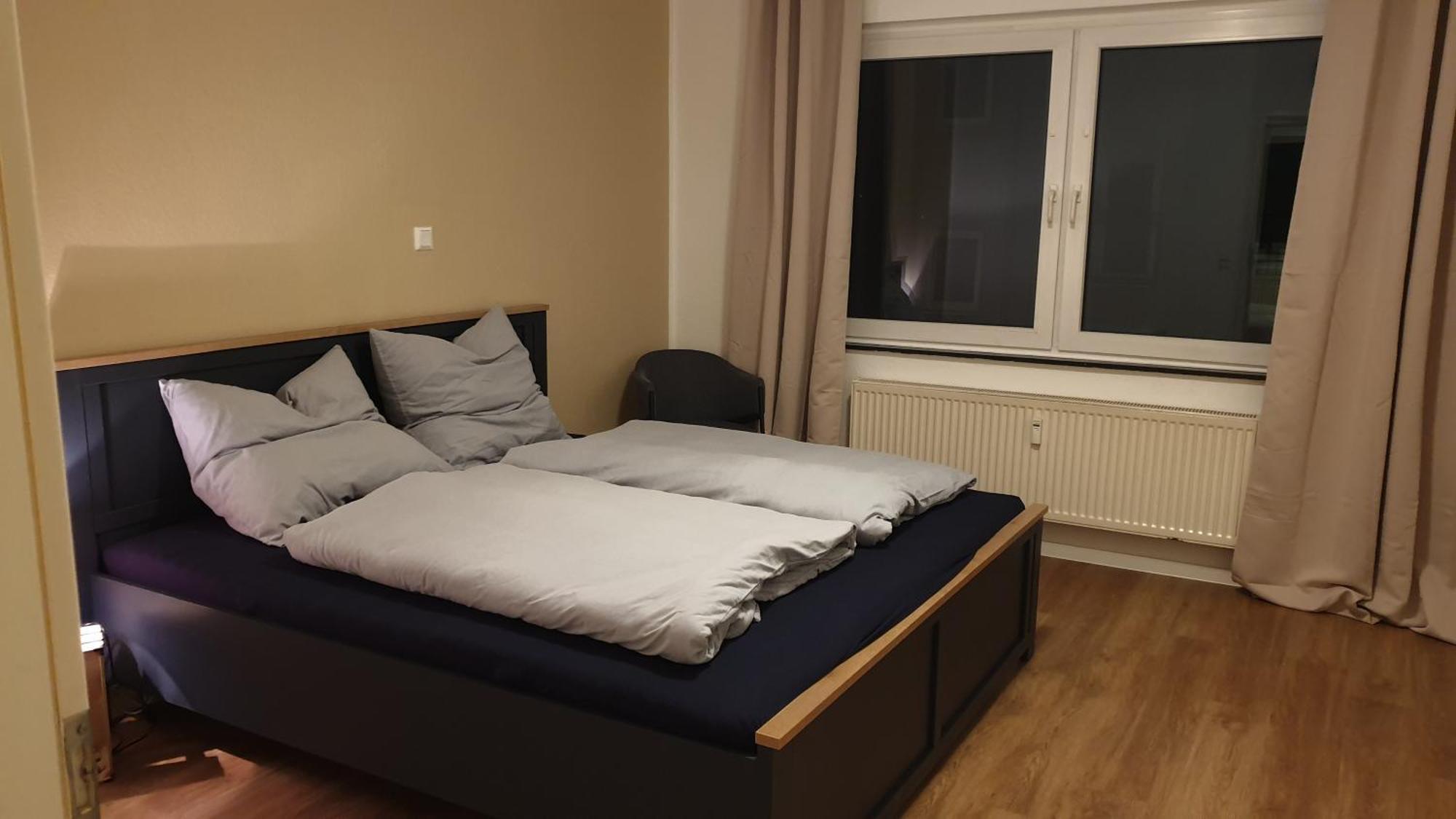 3-Zimmer Mitten In Siegburg Buitenkant foto